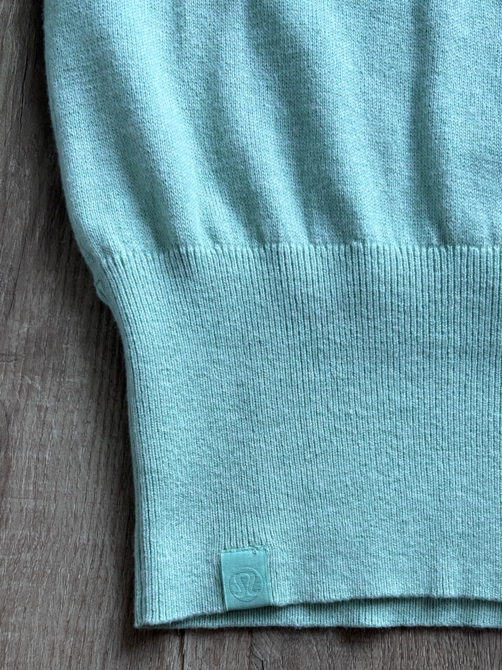 Lululemon Crossover Ribbed Waist Sweater in Heathered Creamy Mint - Picture 4 of 6